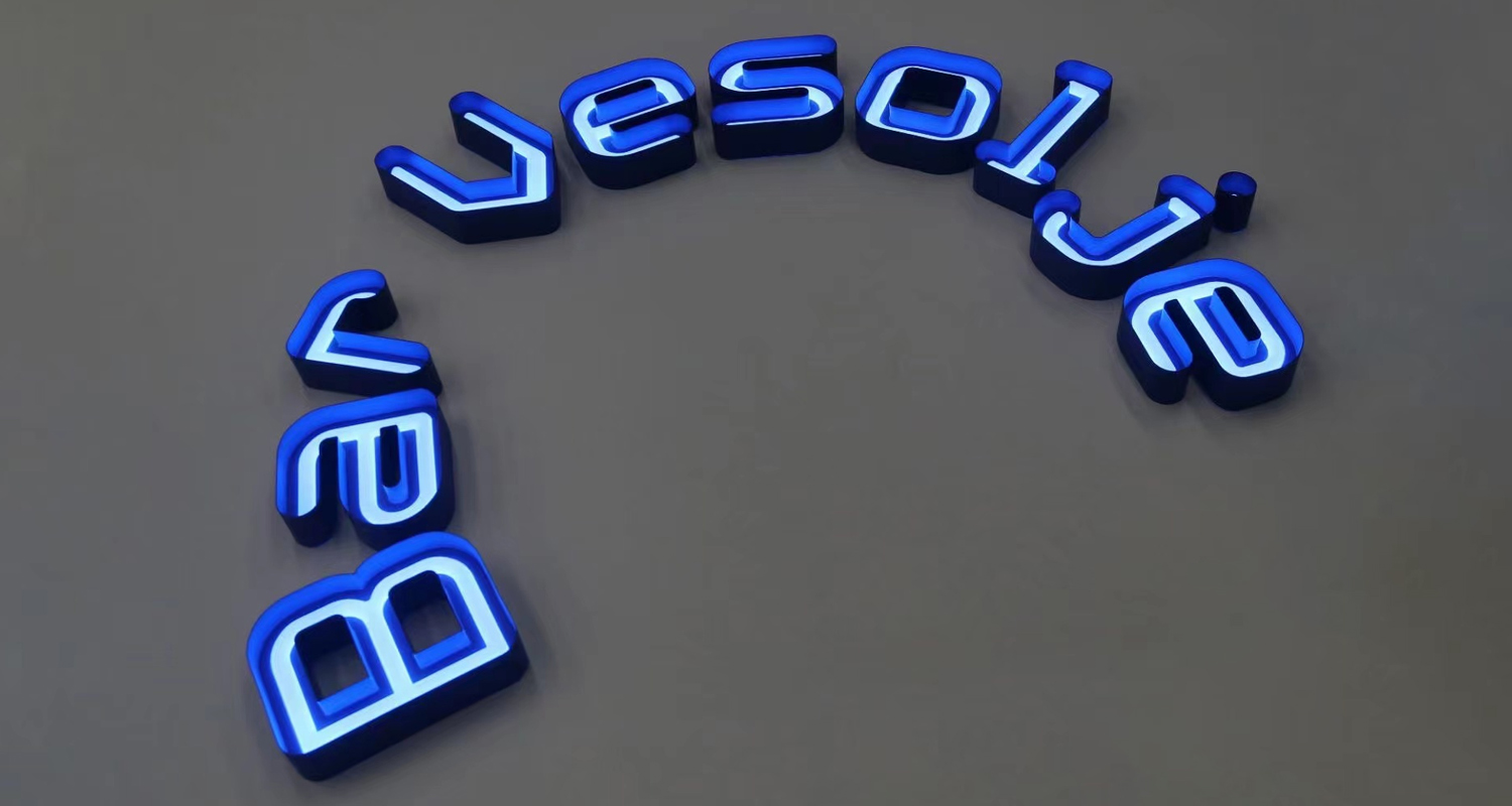 Anuncios Luminosos 3D Letras con Luz LED